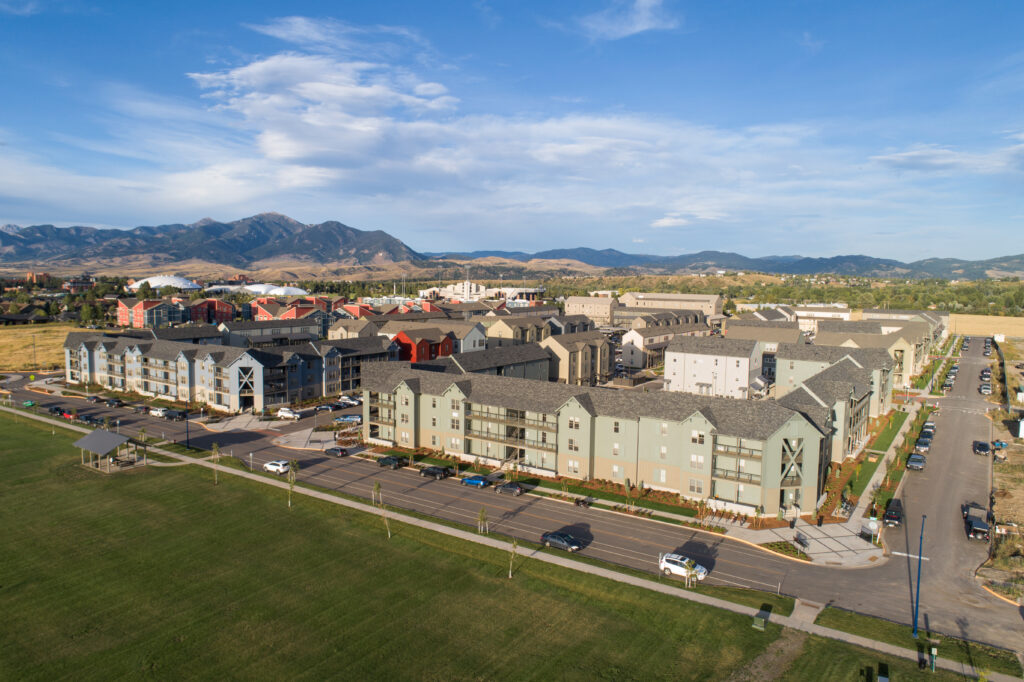 Capstone Collegiate Communities is proud to announce the completion of the first phase of construction at The Arrow Townhomes and Flats.